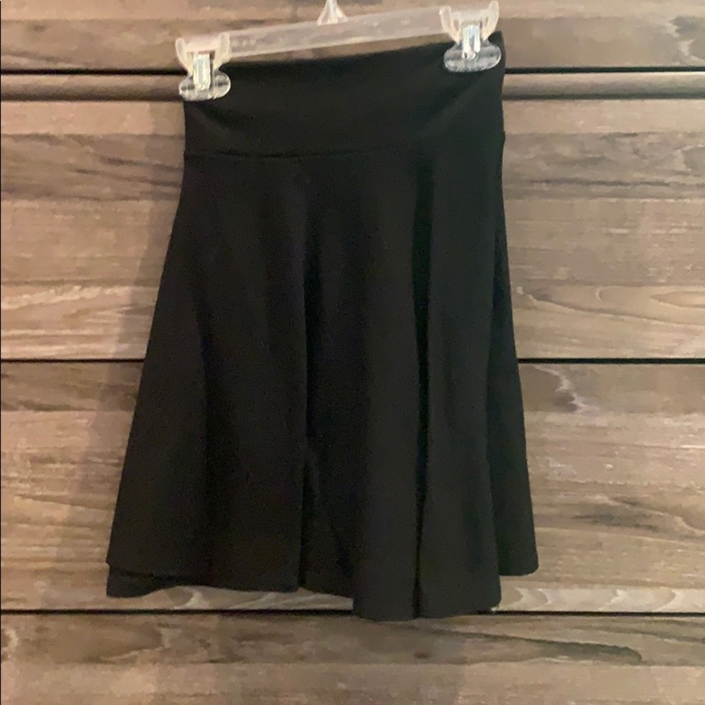 Black skirt